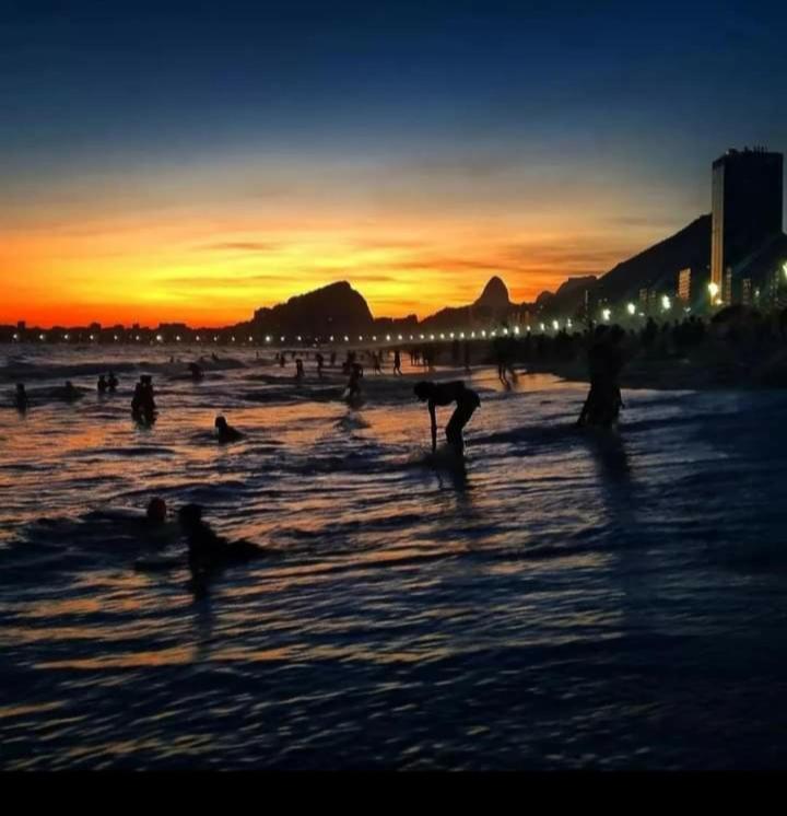 Aconchegante Do Leme Apartment Rio de Janeiro Bagian luar foto